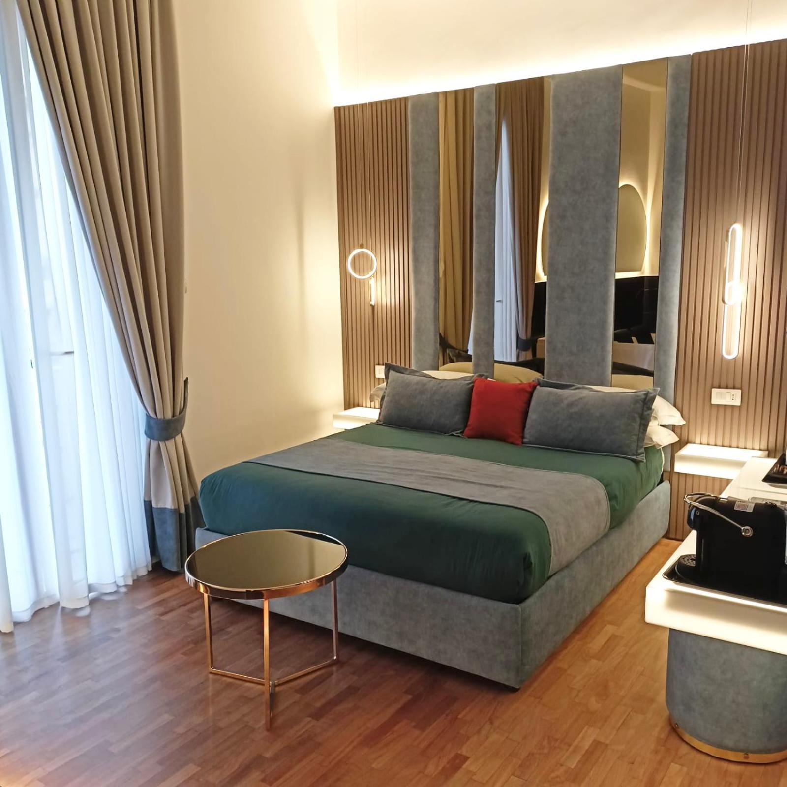 מלון נאפולי La Lepre Felice מראה חיצוני תמונה